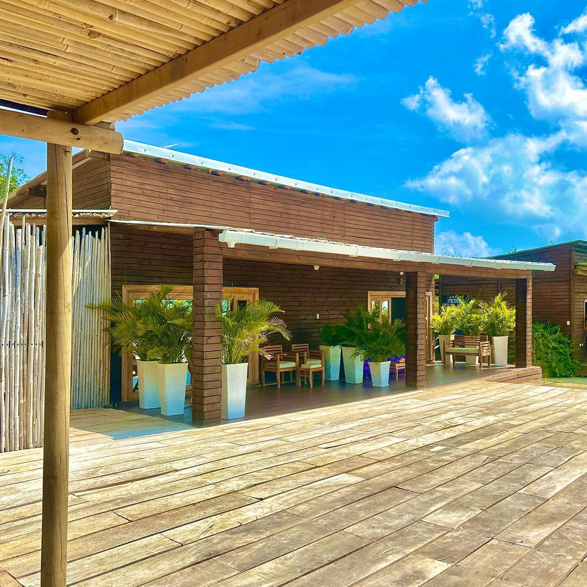 Medusa Hostel Isla Tintipan Tintipan Island Екстер'єр фото